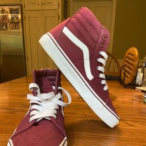 Vans Sk8-Hi size 7 men 8.5 women